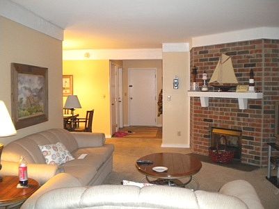 1st image of 18 Abbey Villa Cir #18