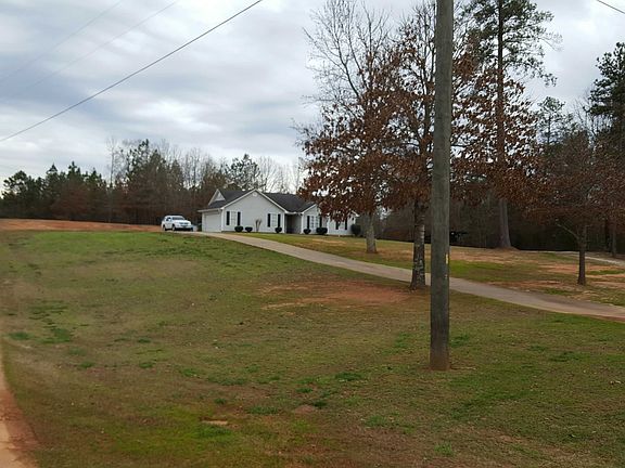 2nd image of 5602 Highway 81