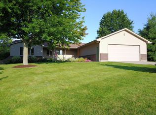 5015 Fruit Ridge Ave NW, Grand Rapids, MI 49544