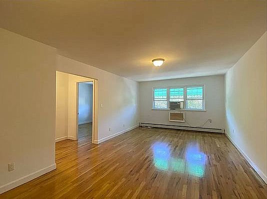 2nd image of 24-21 43rd St #3R
