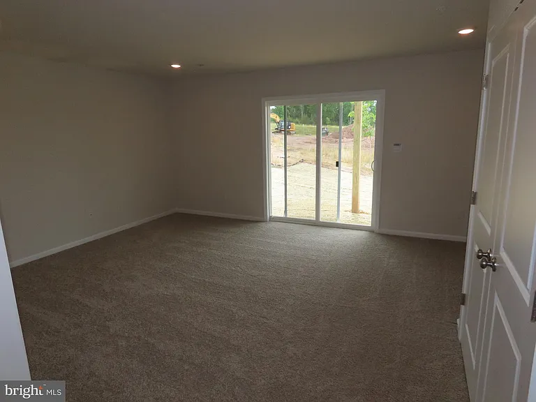 3080 Martha Way — Photo 3