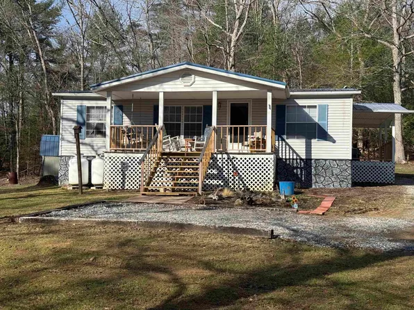 205 Ironwood Ln, Wytheville, VA 24382