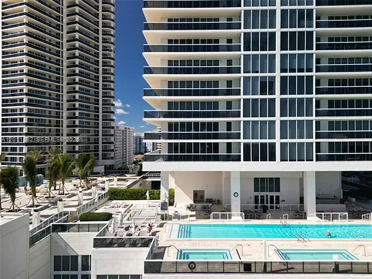 1830 S Ocean Dr #1002 — Photo 33
