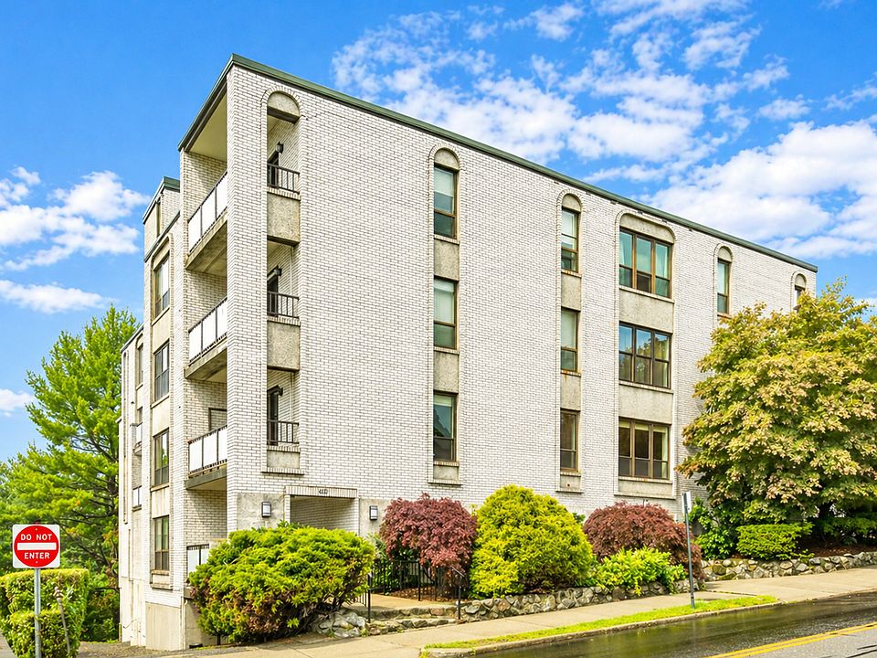 1st image of 405 Langley Rd APT 2A