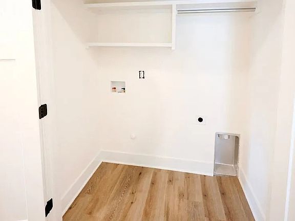 4th image of 519 Briarbrook Ln