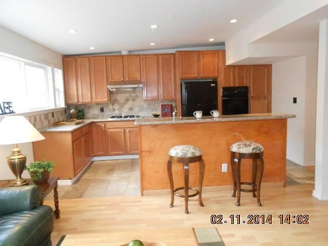 1st image of 210 Del Prado Dr