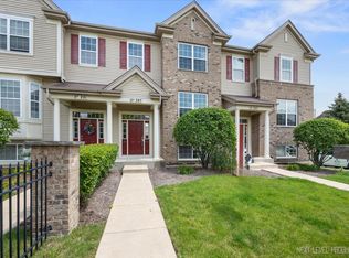 0N287 Ford Dr, Geneva, IL 60134