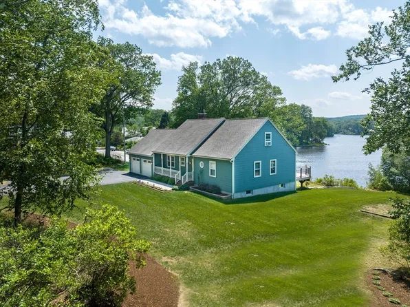 92 Wallace Ave, Auburn, MA 01501