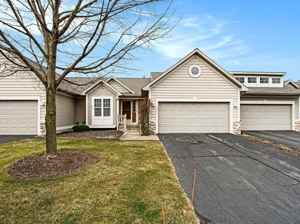 8223 Woodstone Dr SE, Byron Center, MI 49315
