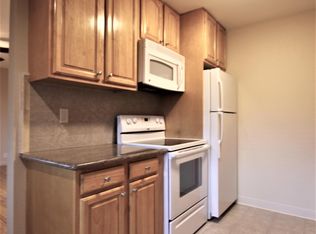 560 University Dr, Menlo Park, CA 94025