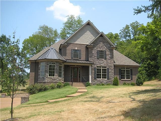 1st image of 2524 Belle Brook Dr
