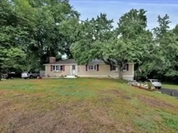 20 Fruit St, Newbury, MA 01922