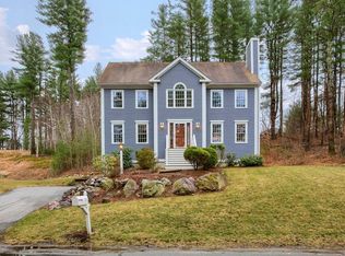 21 Hillside St, Rowley, MA 01969