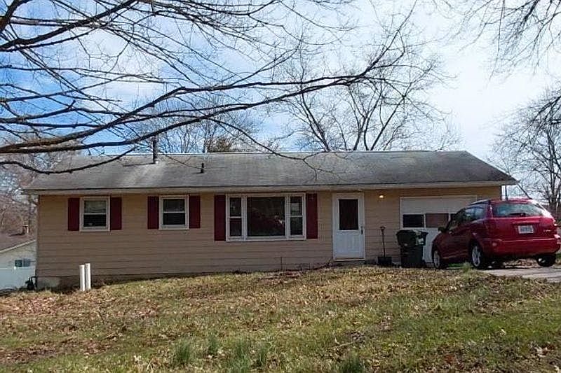 1st image of 314 Diane St