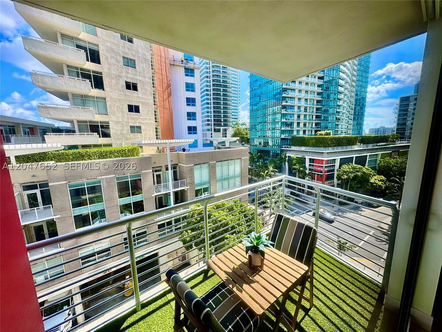 Studio, 1.0 bath, 523 sqft, $3,000 — Photo 3