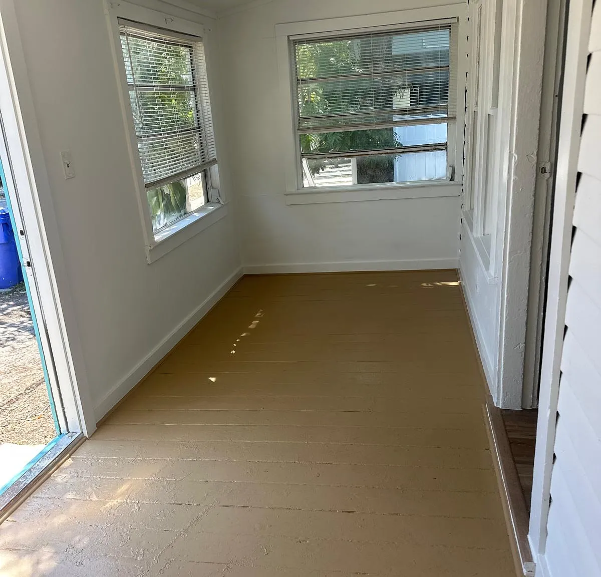 66 - 3859 Washington Ave. - Unit 1 — Photo 3