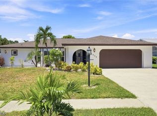 6829 Carmelle Dr, Fort Myers, FL 33919
