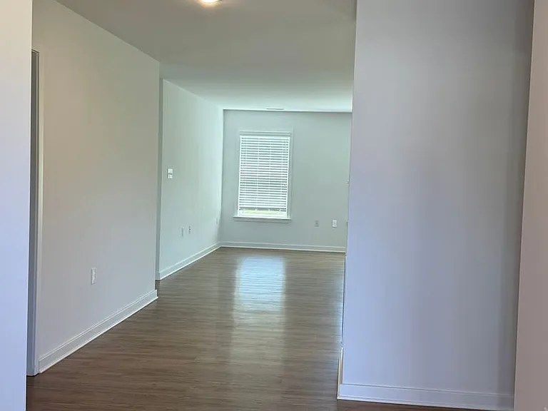 612 Dripping Spring Dr — Photo 19