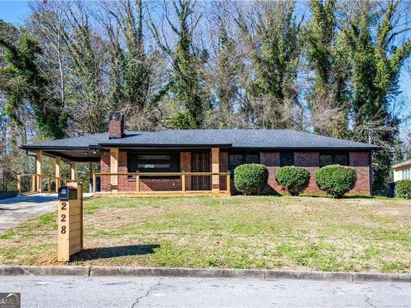 228 W Simon Ter NW, Atlanta, GA 30318