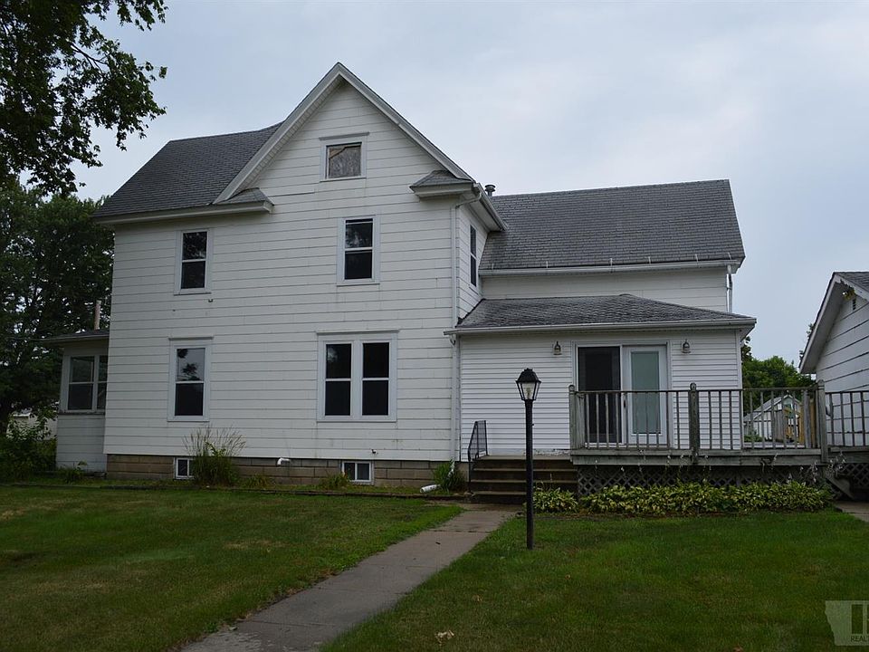 1st image of 721 S Mather St
