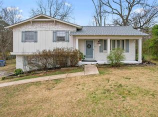 921 Shadyview Ln, Adamsville, AL 35005