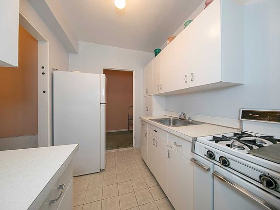5th image of 6766 108th St APT A62