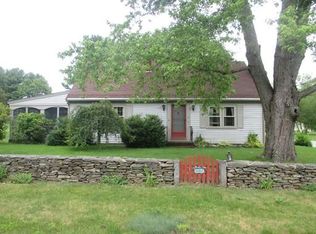 11 Hiltz Ave, Lakeville, MA 02347