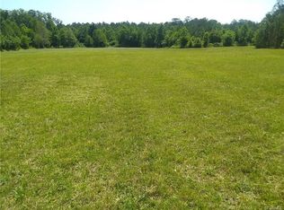 19105 Spriggs Rd, Sutherland, VA 23885