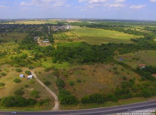 300 Fire Field Rd, New Braunfels, TX 78130