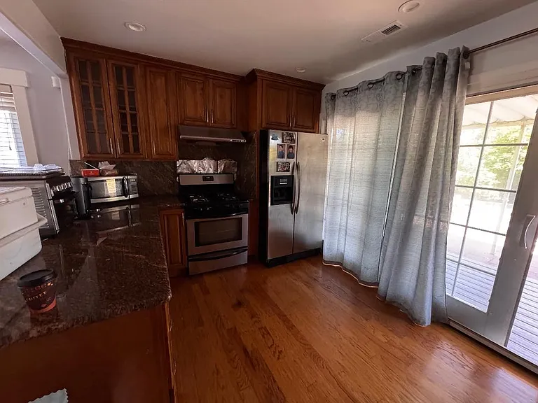 3916 Monterey Blvd — Photo 7