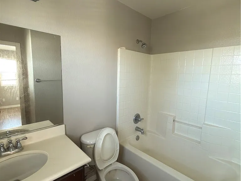 7771 Stonegate Dr — Photo 27