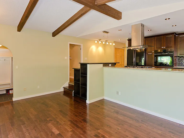 740 Coach Bluff Cres SW — Photo 14