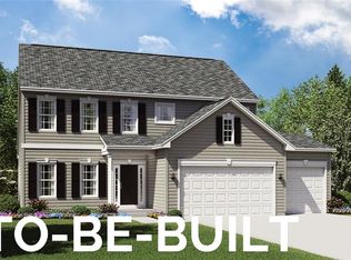 37384 W Fenwick Dr, North Ridgeville, OH 44039