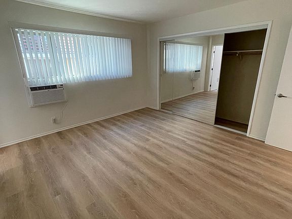 5th image of 1262 Granville Ave #6