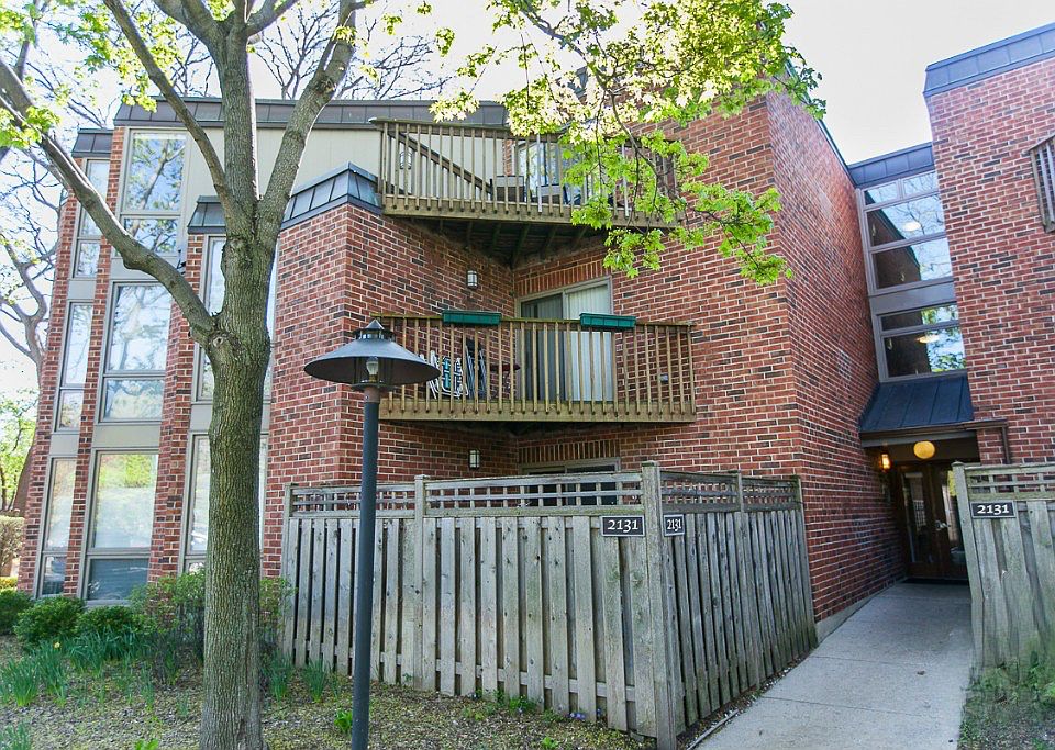 1st image of 2131 N Larrabee St APT 6206