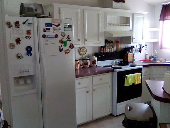 The kitchen which all appliancesstay