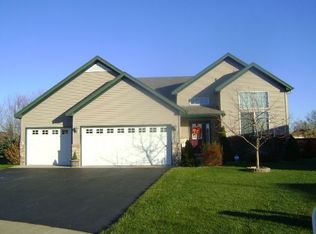 5718 Trumpeter Ct St, Saint Cloud, MN 56303
