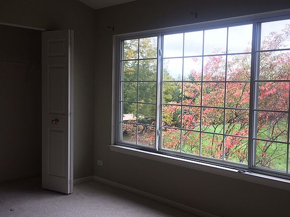5th image of 7454 Grandview Ct #7454