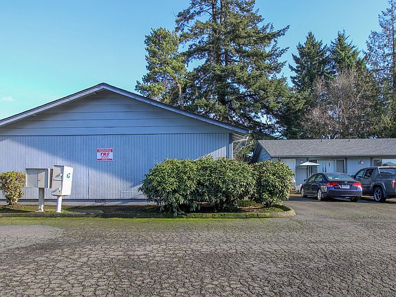 2nd image of 3501 Manor Dr NE #3562