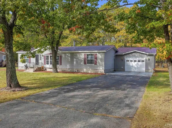 2600 S Hill Rd Lot 30, Gladstone, MI 49837