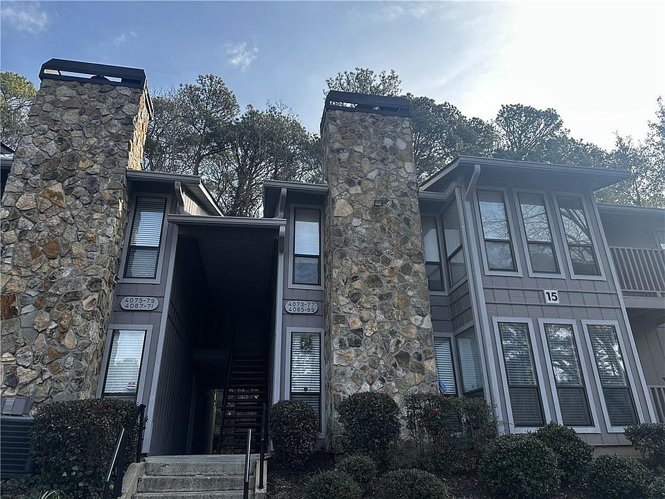 1st image of 4071 Woodridge Way #4071