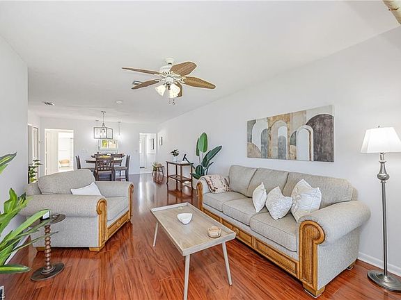 5th image of 492 Bristle Cone LN #47