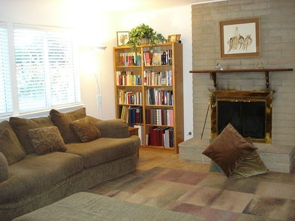 4th image of 4311 Verona Ave