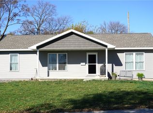 117 E High St, Winterset, IA 50273