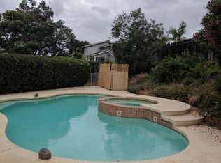 2714 York Rd, Carlsbad, CA 92010
