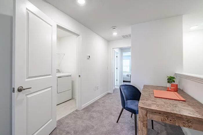 5044 Capri Harbor Dr — Photo 10