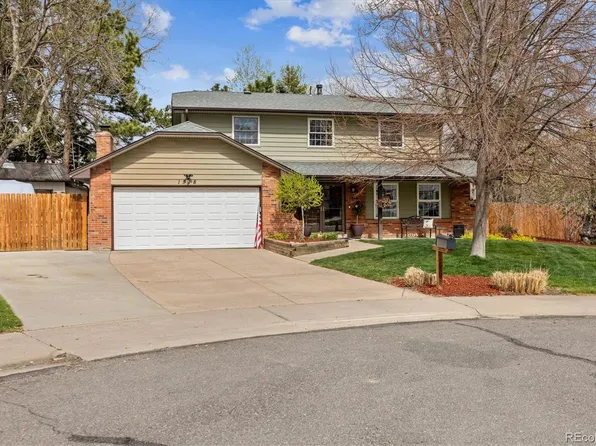 1518 S Holland Court, Lakewood, CO 80232