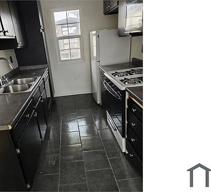 1st image of 6934 Milwood Ave #207