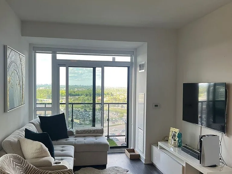 4699 Glen Erin Dr #1410 — Photo 12