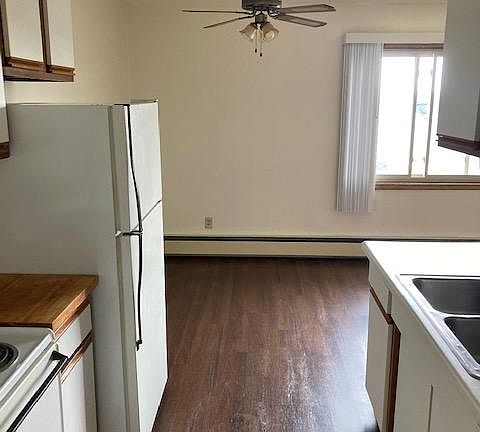 3rd image of 8935 Nicollet Ave S #214
